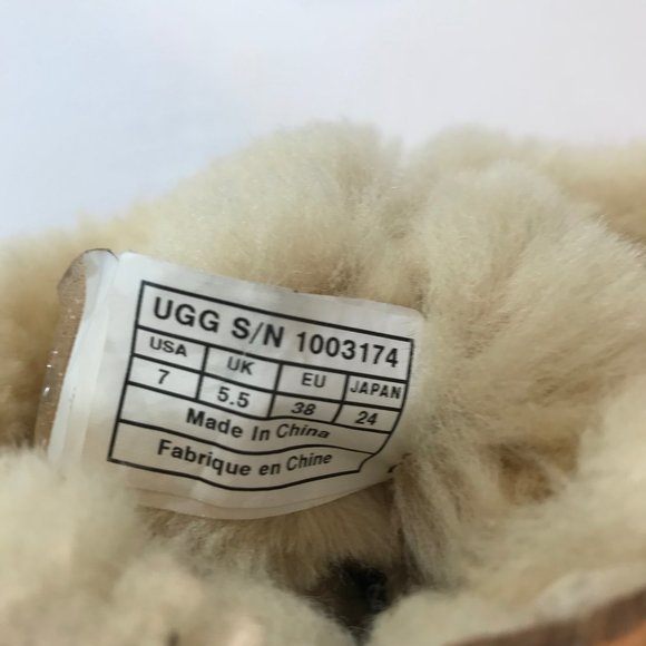 UGG Australia JOSETTE BOW Sheepskin Boots Size 7 - Picture 7 of 7